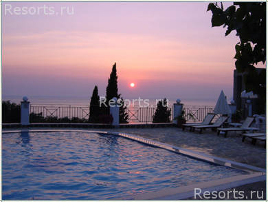 Dinas Paradise 25